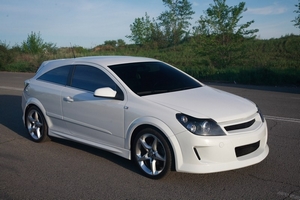 Аэродинамический обвес DM Style для Opel Astra H
