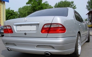 Бампер задний Lorinser Mercedes-Benz E-Class (W210)