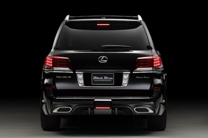 Бампер задний Wald Black Bison Lexus LX570 (2012-2015)
