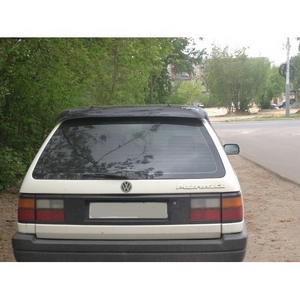 Дефлектор задней двери Volkswagen Passat B-3 / В-4 с 1988-1996 г.в. (универсал)