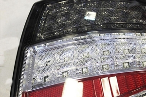 Фонаризаддние для ВАЗ 2190 Lada Granta светодиодные, тонированные (Китай)