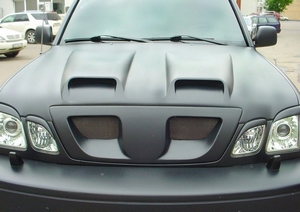 Накладка на капот с ноздрями (воздухозаборниками) Lexus LX 470