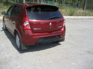 Накладка на задний бампер KART RS Renault Sandero