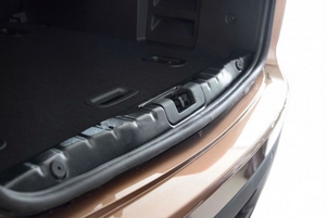 Накладка в проём багажника (Чёрное тиснение) Лада Xray 2016- - Тюнинг ВАЗ Лада VIN: no.49592. 