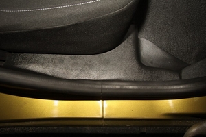 Накладки на ковролин задние Renault Sandero - Тюнинг ВАЗ Лада VIN: no.22616. 
