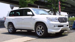 Расширители колесных арок (фендера) Zeal для Toyota Land Cruiser 200 (2007-2013) - Тюнинг ВАЗ Лада VIN: no.23768. 