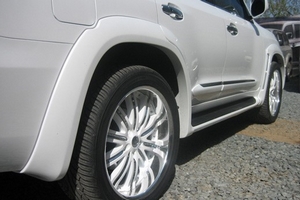 Расширители колесных арок Goldman Toyota Land Cruiser 200