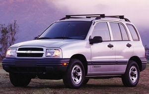 Защита картера Chevrolet Tracker 1998-2004 г.в. (1.6, 2.0)