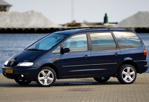 Защита картера и КПП Volkswagen Sharan 1995-2003 г.в. (1.8; 2.0; 2.8)