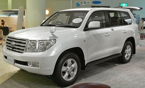 Защита картера Toyota Land Cruiser 200 2008-2015 г.в.