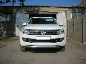 Защита переднего бампера труба Volkswagen Amarok (2010-н.в.)