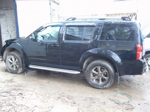 Защита порогов с площадкой лист Nissan Pathfinder (2005 - 2009)
