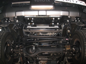 Защита радиатора Toyota Land Cruiser 76 с 2010-н.в. (4.5D)