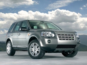 Защита топливного бака Land Rover Freelander 2 с 2006-н.в. (2 части)
