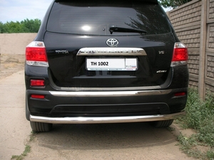 Защита заднего бампера труба Toyota Highlanderr (2010 - 2012)
