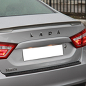 Защитная накладка на задний бампер Lada Vesta